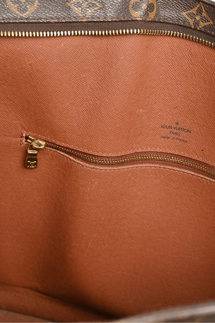Louis Vuitton Babylon Monogram Tote