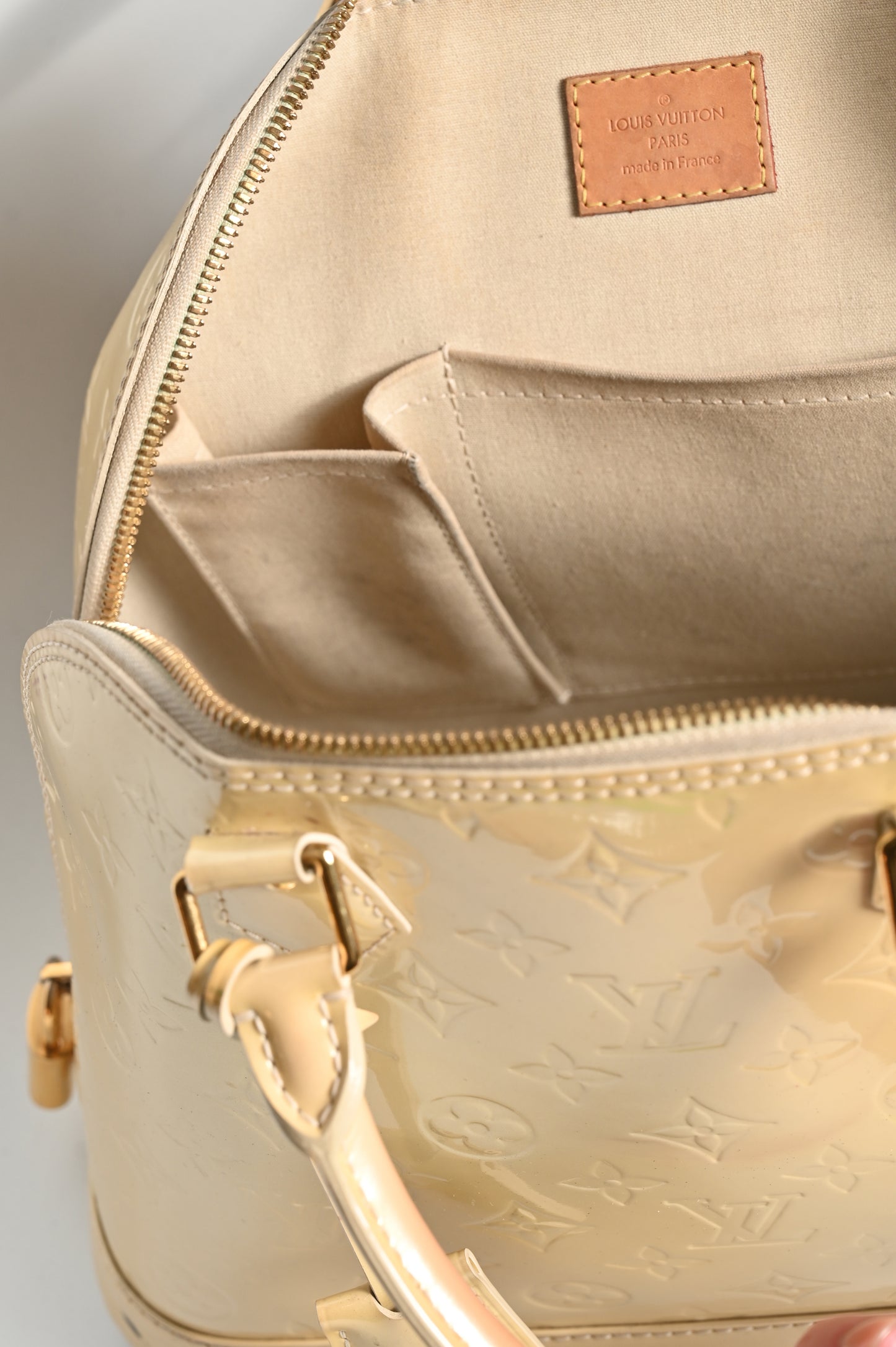 Louis Vuitton 2000 Monogram Vernis Alma