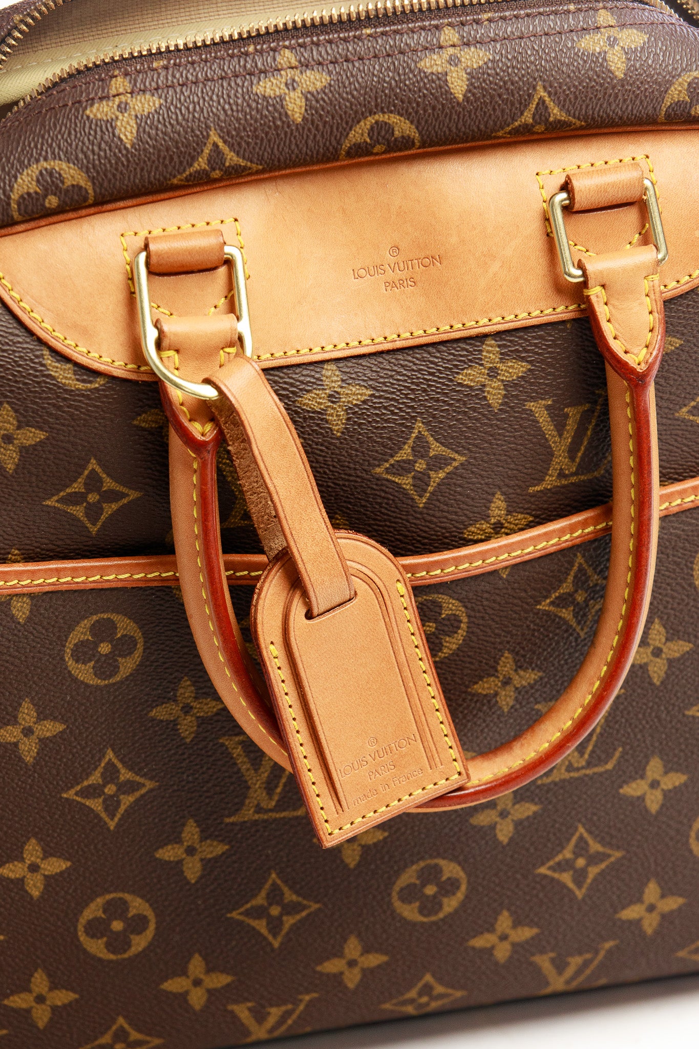 Louis Vuitton Deauville Leather Handbag
