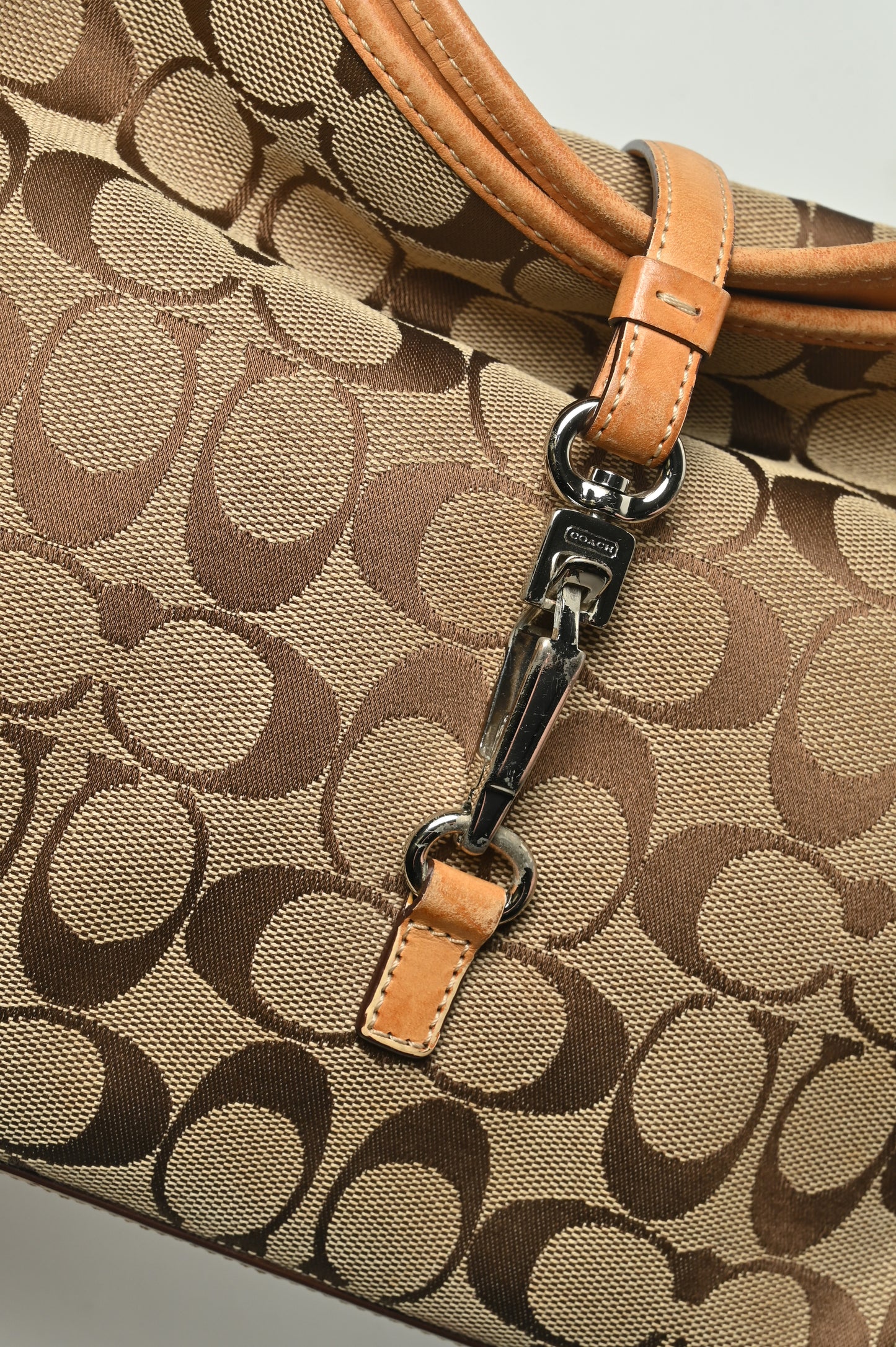 Coach Hampton Clip Shoulder Bag