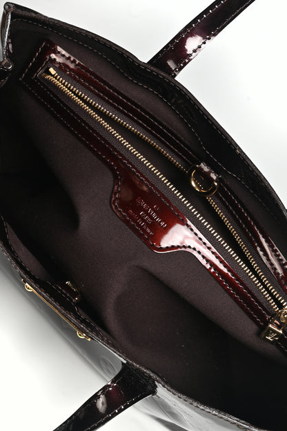 Louis Vuitton Vernis Wilsher Rouge PM