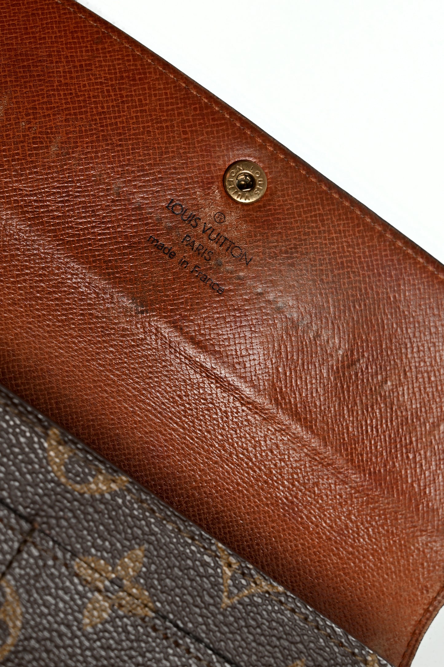 Louis Vuitton Classic Zip Wallet