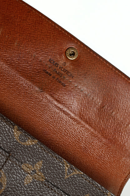 Louis Vuitton Classic Zip Wallet