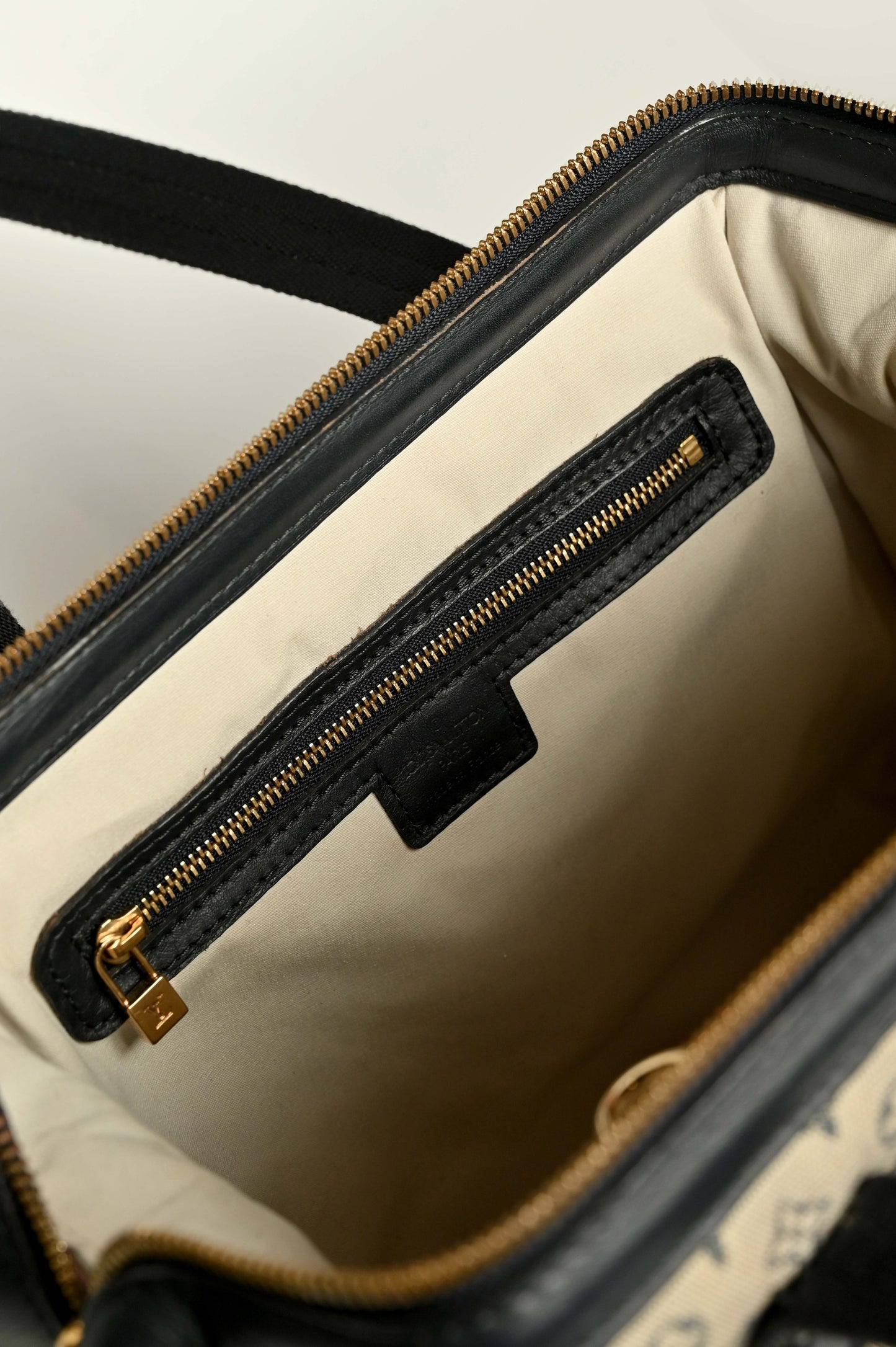 Louis Vuitton Josephine Mini Lin PM